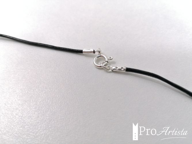 Pendentif en émail '' Les graphiques ''